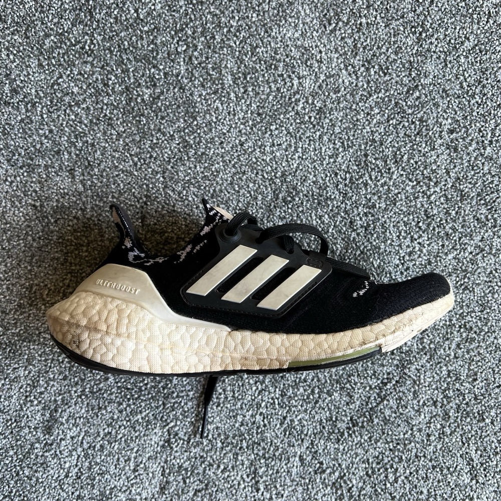 Adidas Ultraboost 21 Black White Running Shoes Womens Size 6 Sneakers FY0401